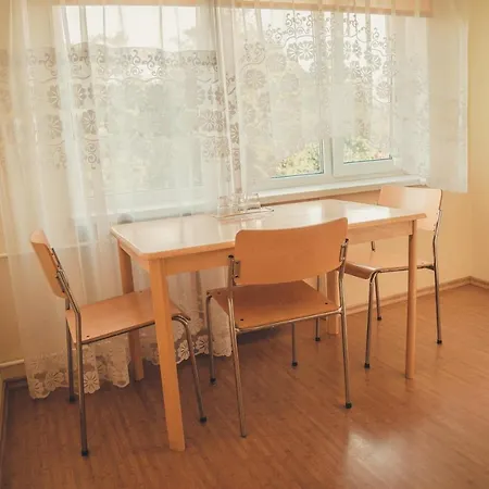 Hostel Nele Jõhvi Exteriör bild