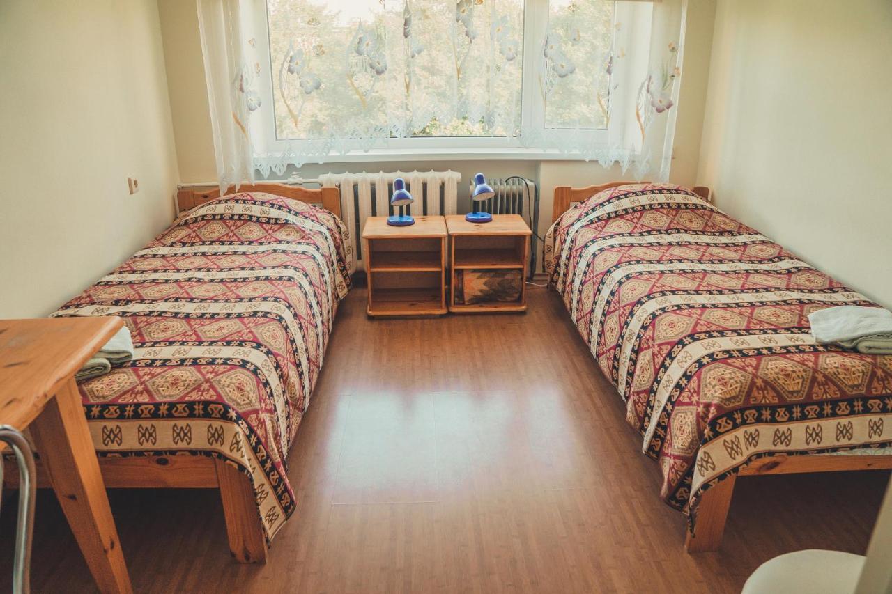 Nele Hostel *