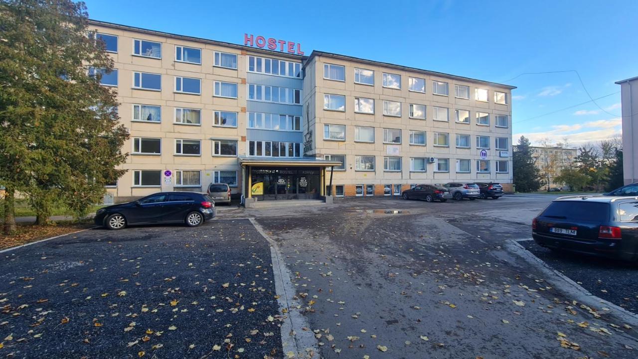 Nele Hostel *